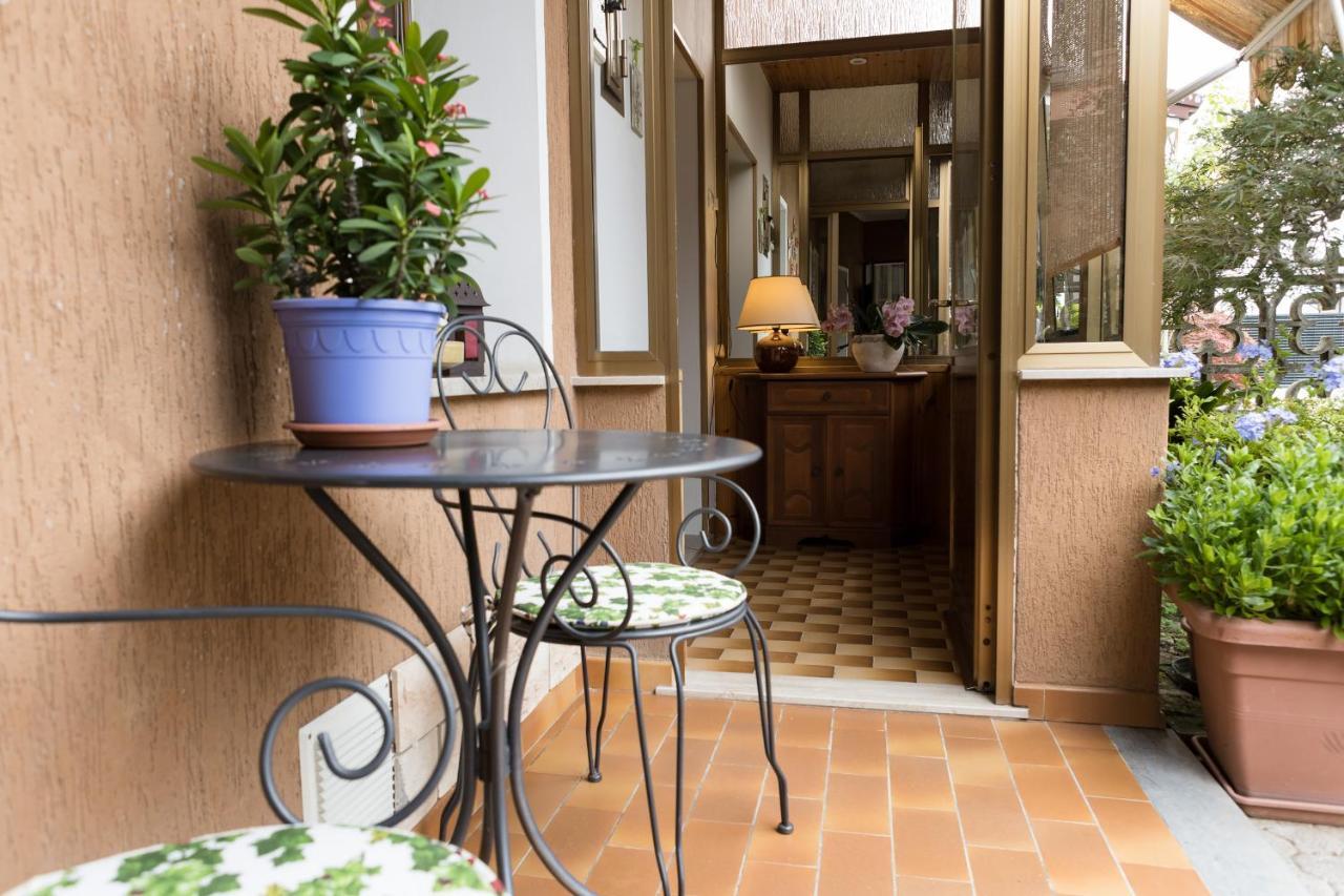 Casa Flora Lägenhet Treppo Grande Exteriör bild
